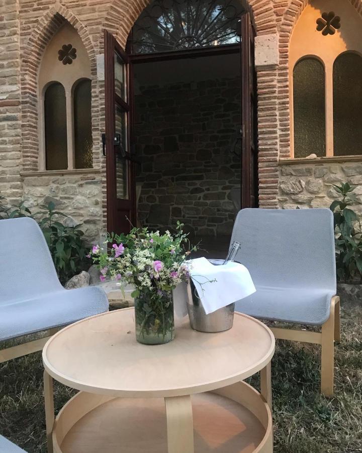 Hotel Lo Smeraldo Roccavivara Exterior foto